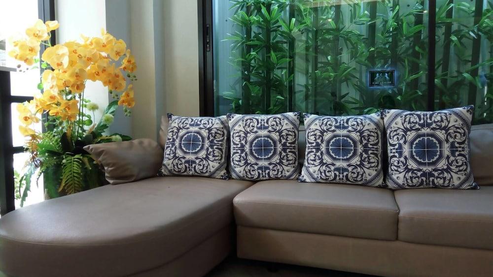 Mont Place Donmuang Банкок Екстериор снимка